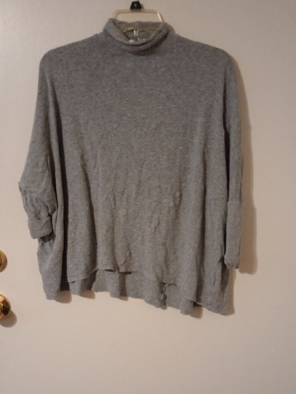 We The Free Heather Gray Knit Top with Branded Tag Pullover Size Small